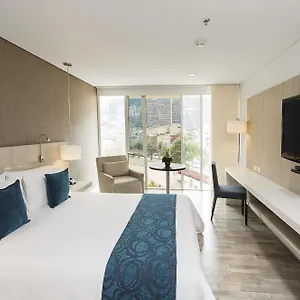 Hotel Bh Bicentenario ****